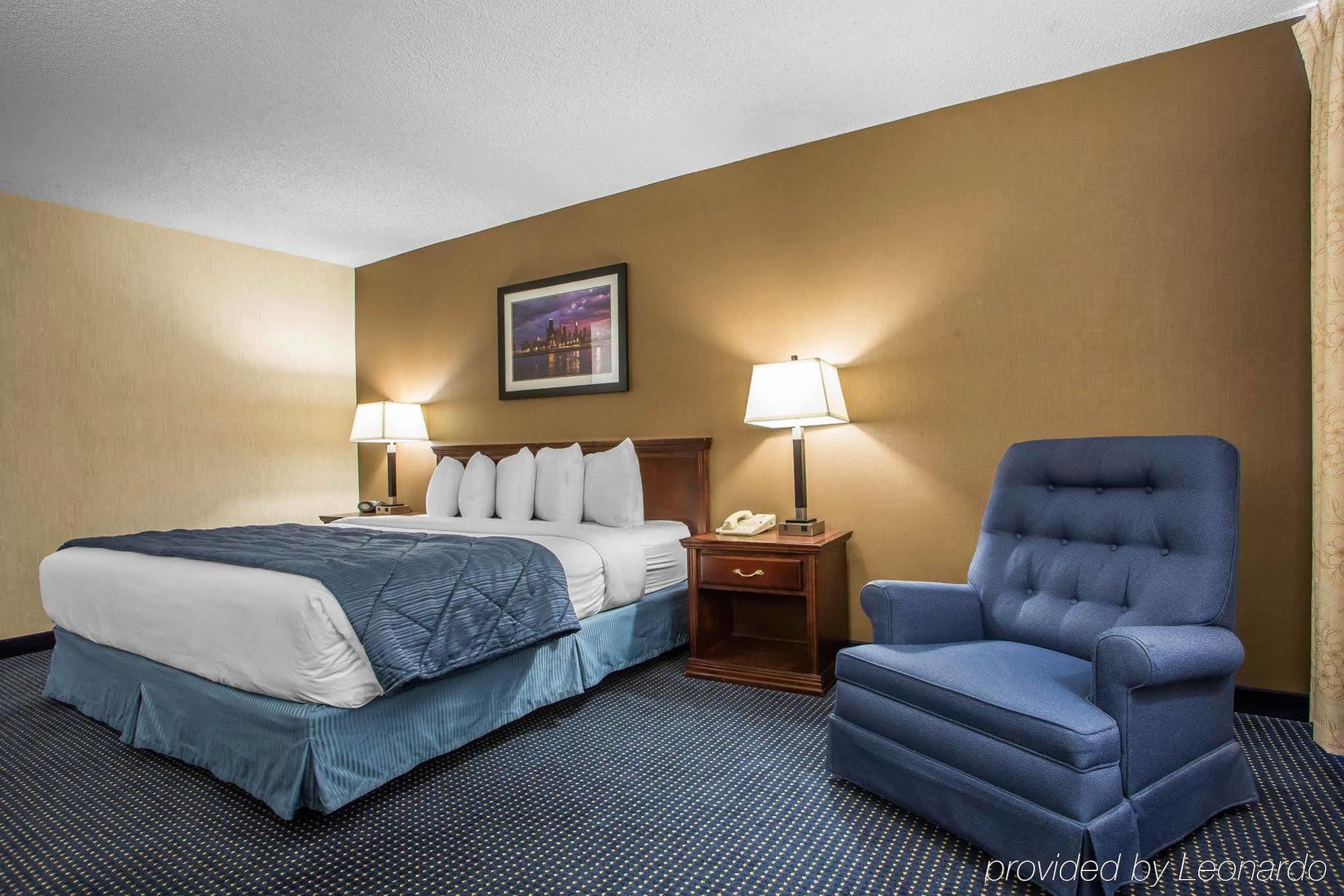 Quality Inn Schaumburg - Chicago Near The Mall Exterior photo